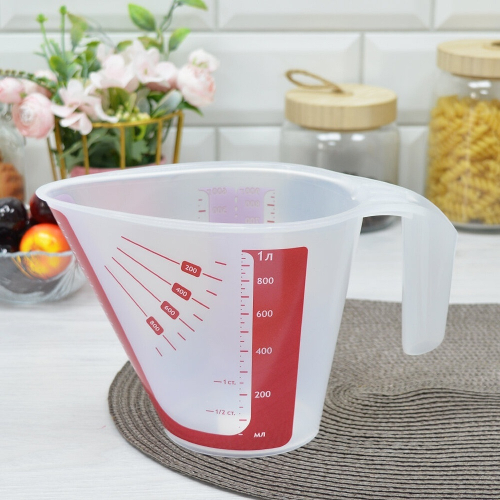 Кувшин мерный 1л "Step"