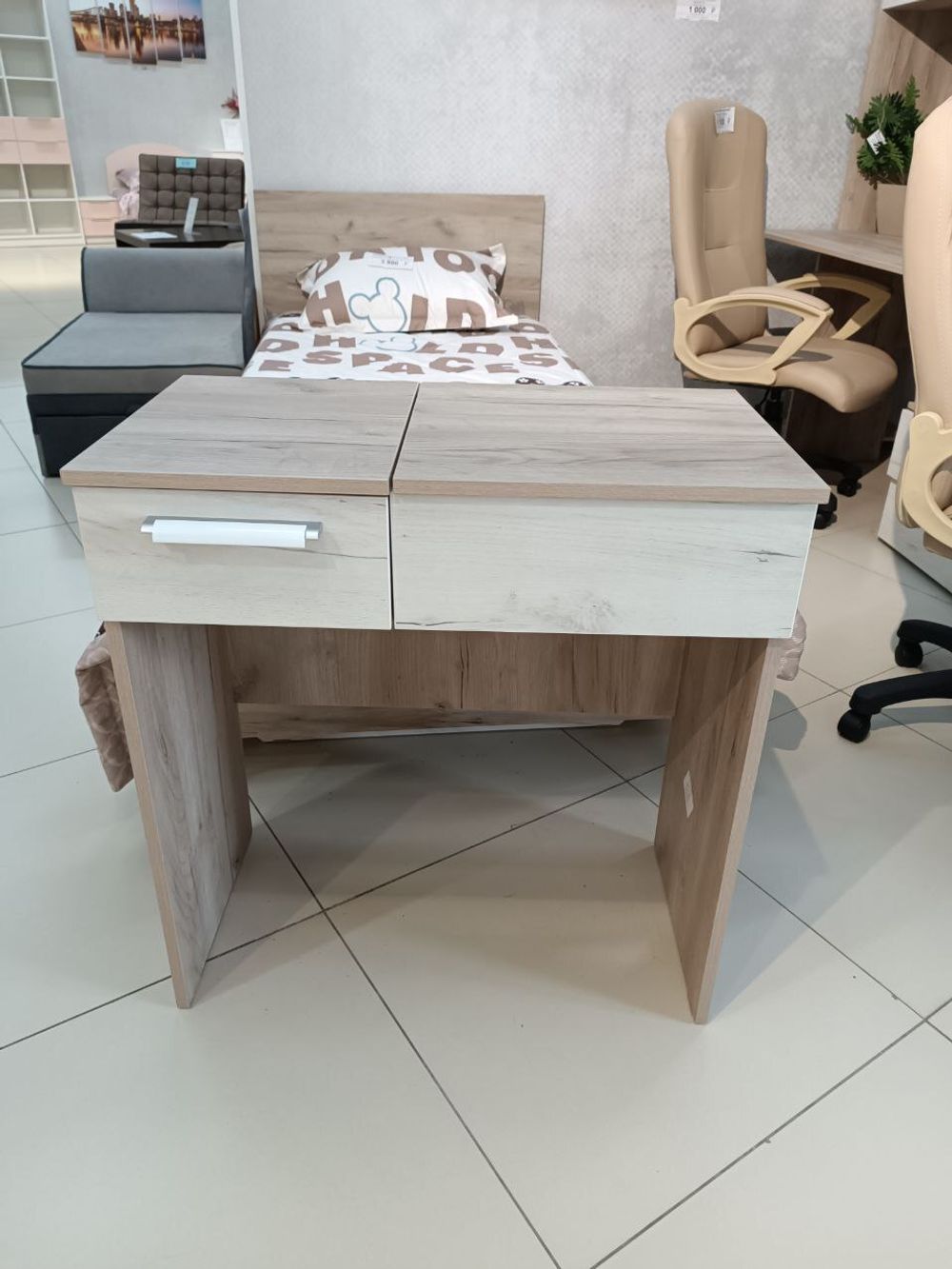 Лацио Макияжный стол №2