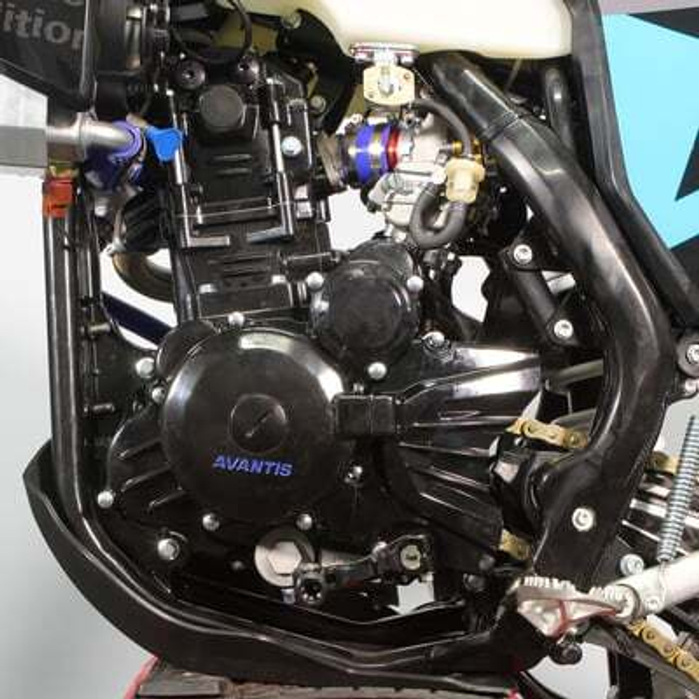 Мотоцикл кроссовый эндуро AVANTIS 300 PRO CARB FCR EXCLUSIVE (NC300-S/182MM) ARS