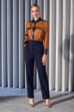 22927 Блузка женская (горчичный принт)