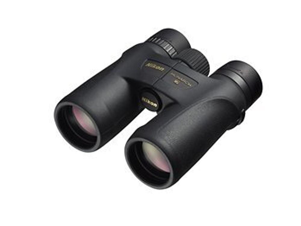 Бинокль Nikon Monarch 7 8x42