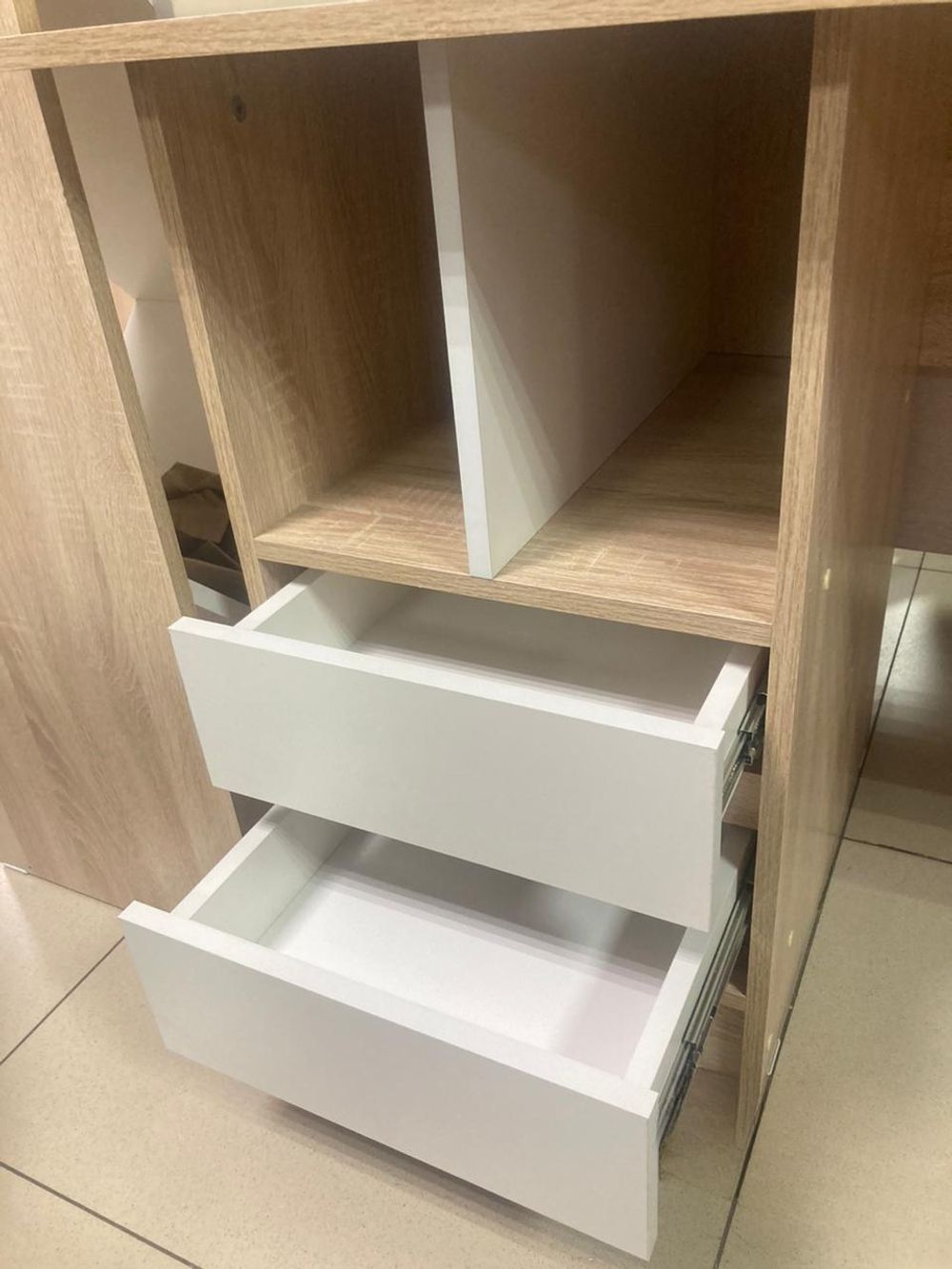 Стол письменный В-6 Бруно дуб сонома/белый