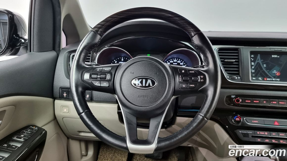 Kia The New Carnival (Sedona) 9-и местный Prestige (03.2020)