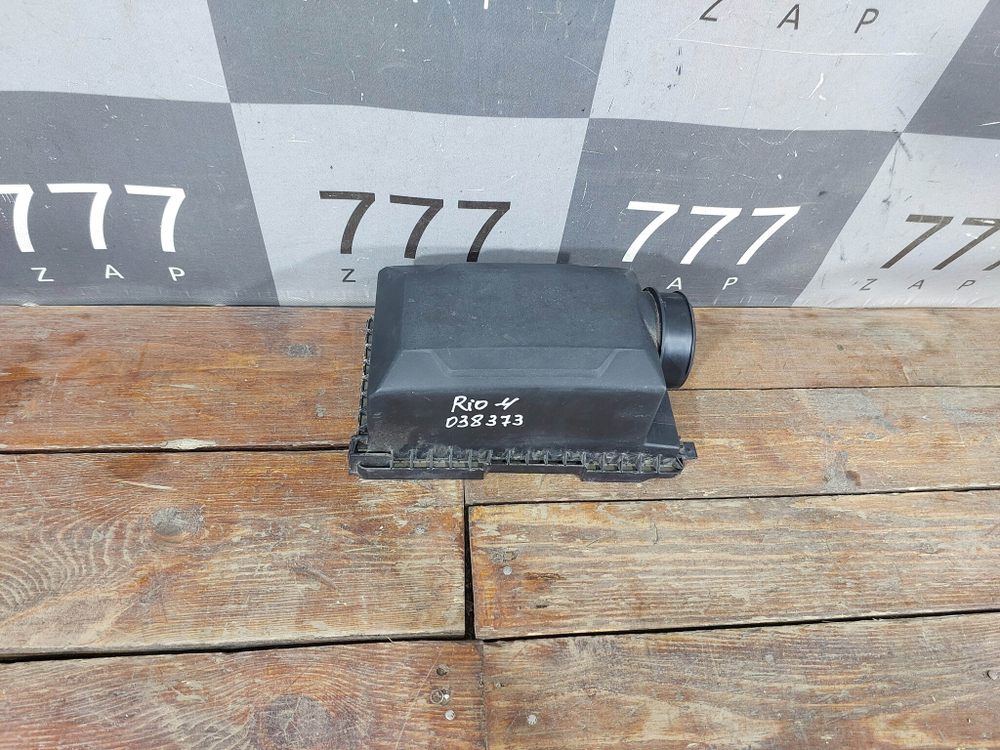 Крышка воздушного фильтра Solaris 2 / Rio 4 17-нв Б/У Оригинал 28110H8100