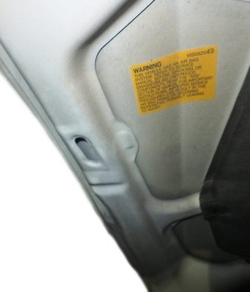 Упор (амортизатор) капота для Mitsubishi Pajero 3 (1999-2006) Autoinnovation.02-04