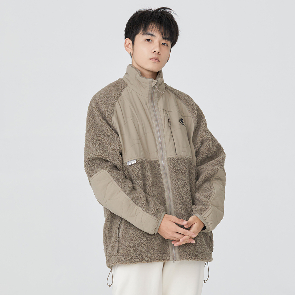 Куртки New Balance Logo, AMJ23326-DRI