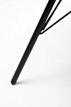 "Конте" интерьерный стол из HPL круглый Ø70см, цвет "серый гранит"