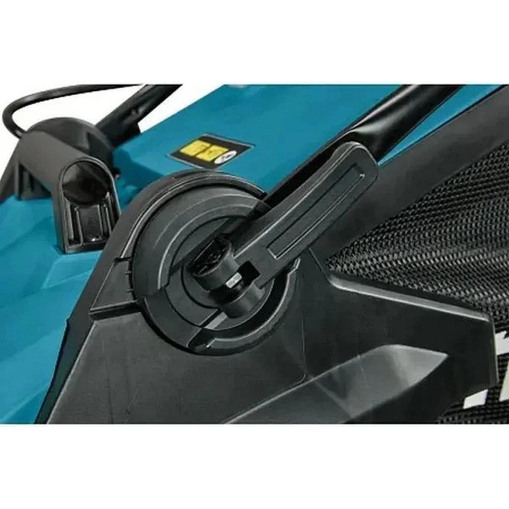 Газонокосилка роторная Makita LM004GZ 740Вт