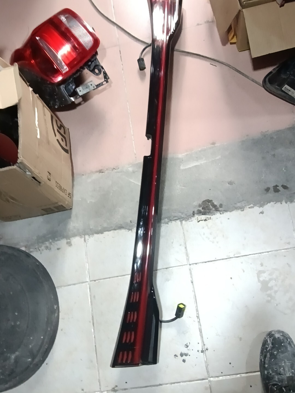 Задние фонари (левый, правый, средний) Changan Raeton Plus