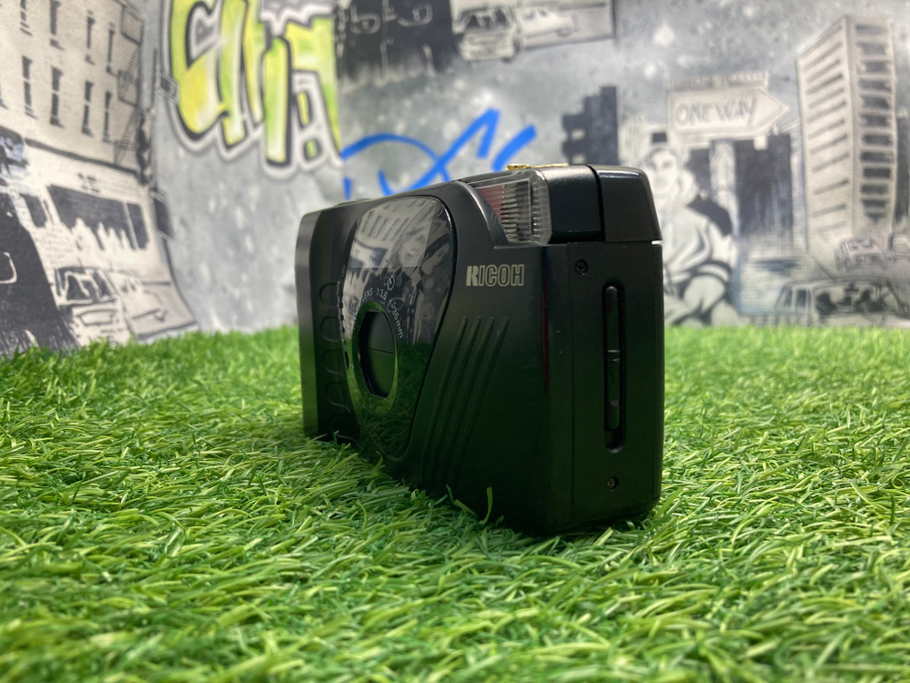 Ricoh FF9