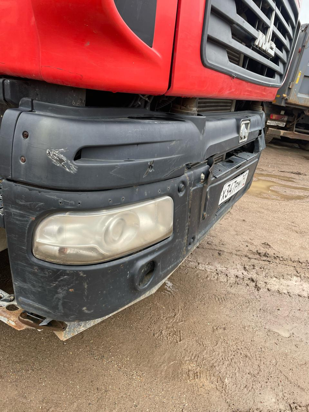 МАЗ 6501* 6x4 Самосвал 650128-8520-000 (Дизельный, 11,6 л, 423 л.с., МТ)