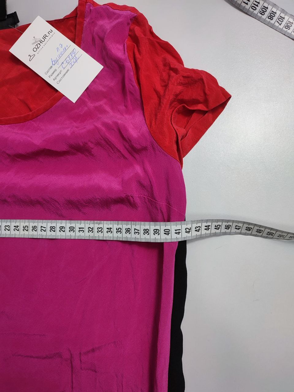 Платье DKNY шелковое 44 размер