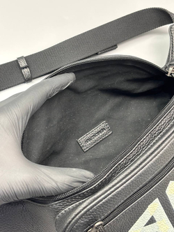 Сумка- слинг Balenciaga