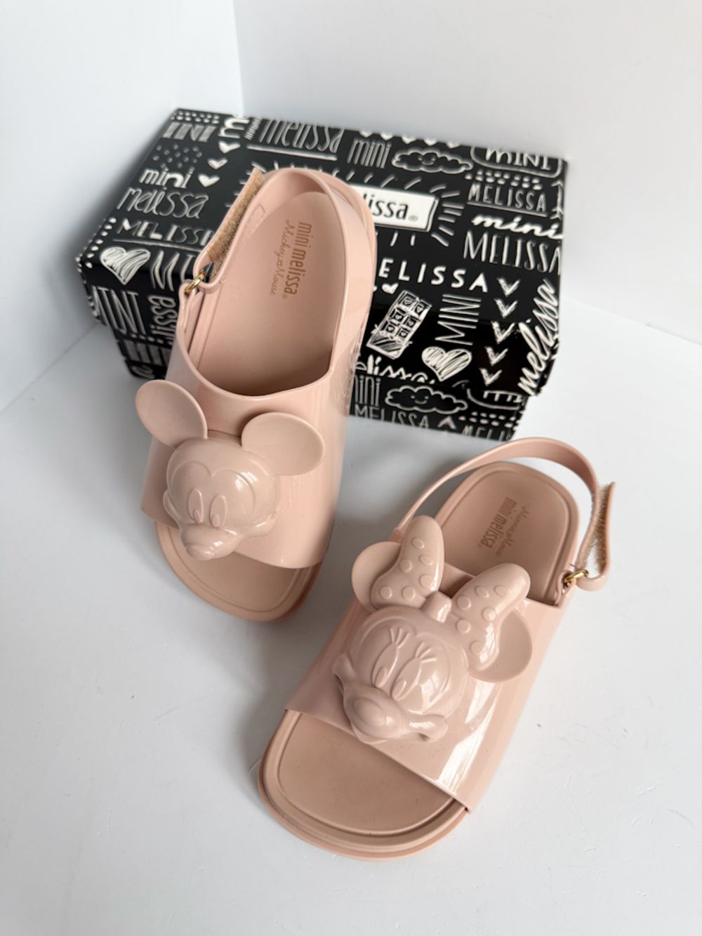 Новые босоножки Mini Melissa, 28
