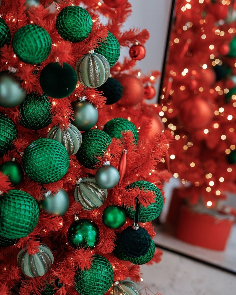 Искусственная красная елка «Огненная» (пвх) 120 см / 1.2 м