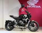 Triumph Trident 660, 2021 черный матовый