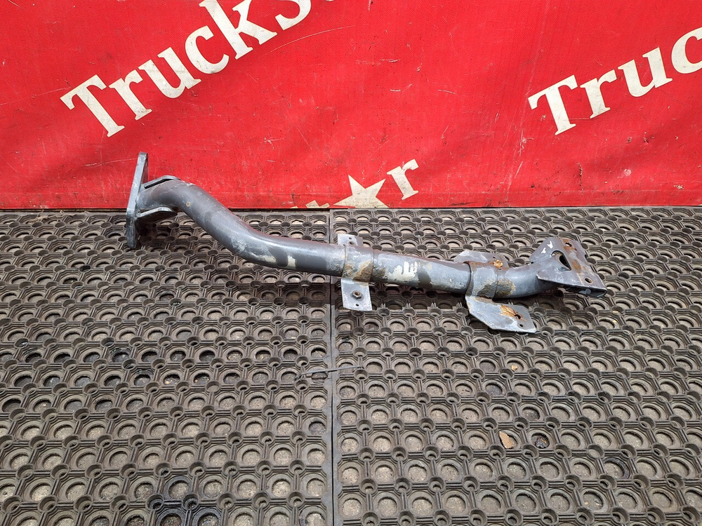 Кронштейн крыла переднего правого