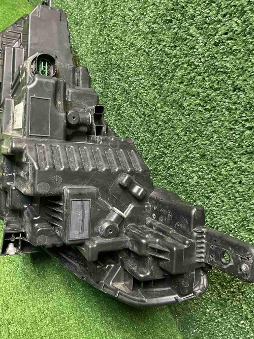 Фара правая Changan CS55PLUS (2021-2024) LED