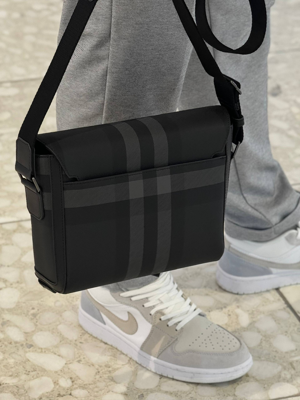 Сумка через плечо Burberry