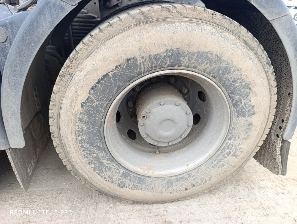 Shacman (Shaanxi) SX* 6x4 Седельный тягач SX42584V324 (Дизельный, 11,6 л, 423 л.с., МТ)