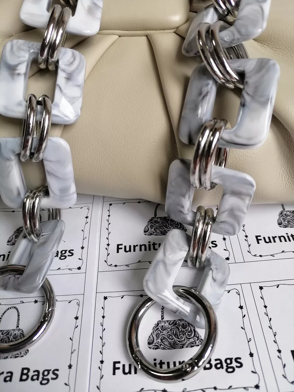 Цепь для сумки акриловая