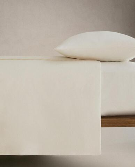 ZARA HOME САТИНОВЫЙ ПОДОДЕЯЛЬНИК С КАЙМОЙ, ЗОЛОТИСТЫЙ