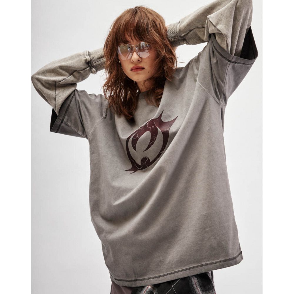 Футболка SoWhat? из плотного хлопка светло-серая