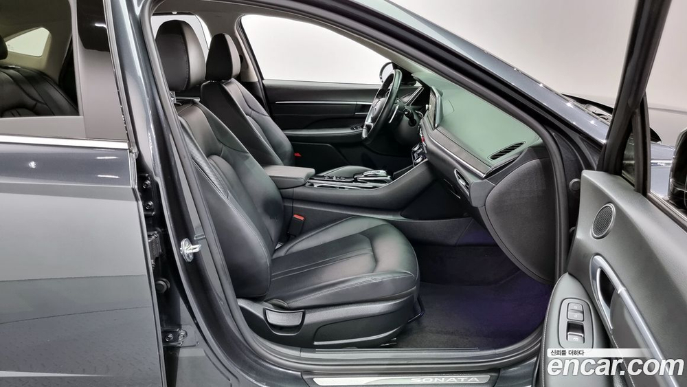 Hyundai Sonata (DN8) 2.0 (05.2021)