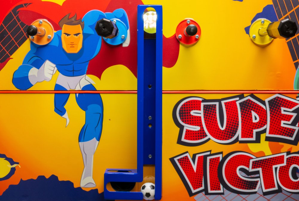 Настольный футбол Victory (146х76х95 см)