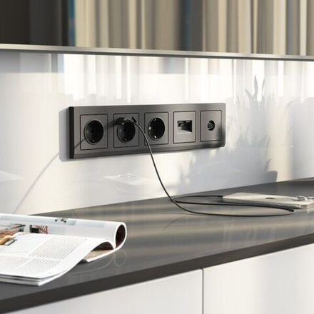 Рамка на 5 постов Stark (графит матовый)