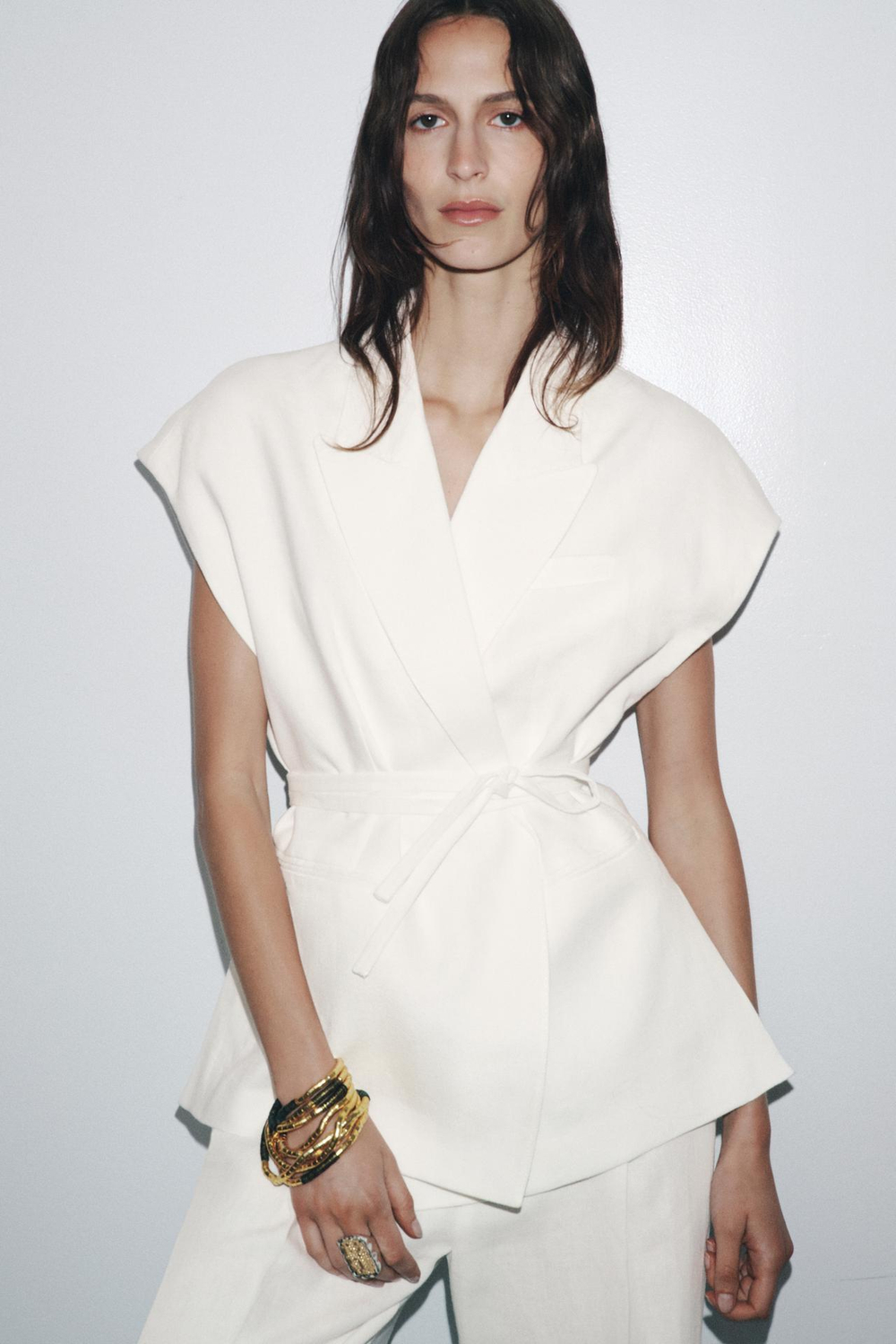 ZARA ДВУБОРТНЫЙ ЖИЛЕТ ИЗ СМЕСОВОГО ЛЬНА — ZW COLLECTION, БЕЛЫЙ