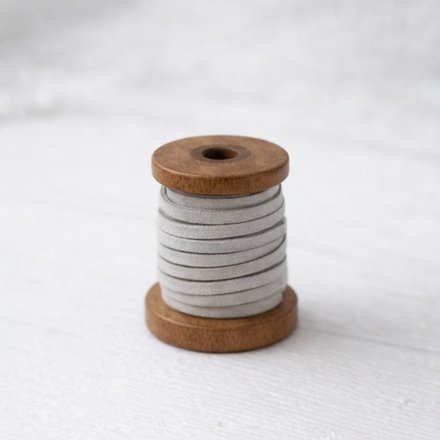 Шнурок TETRA замшевый серый