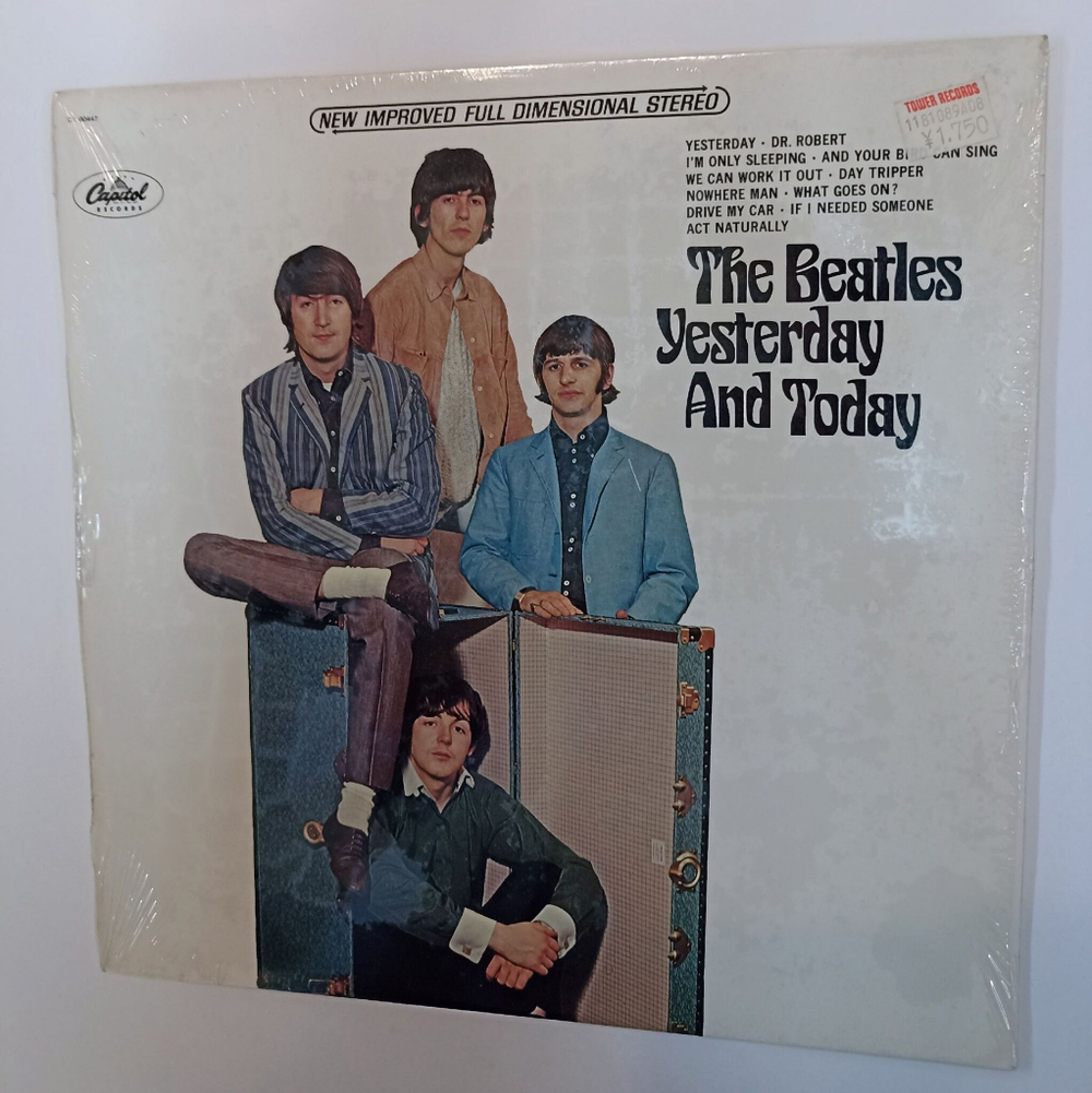 Винтажная виниловая пластинка LP The Beatles Yesterday And Today (USA 1988)