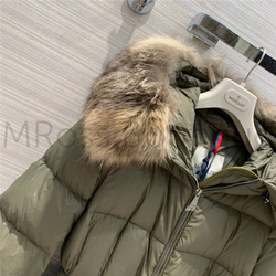 Женское длинное пуховое пальто Moncler Boedic с меховой отделкой