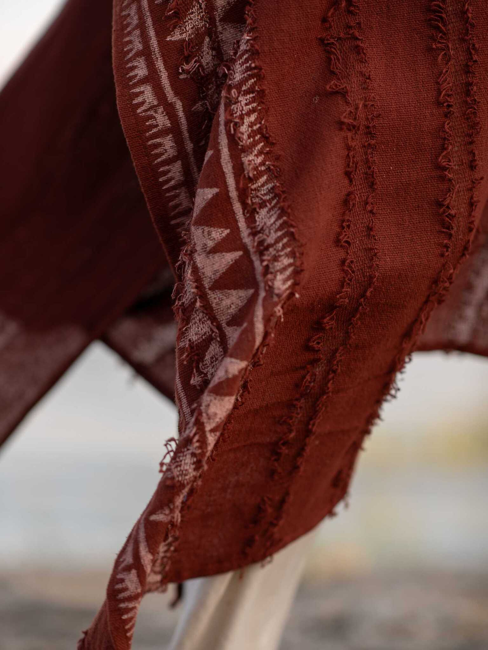 Накидка-пончо с капюшоном Tribal (терракот)