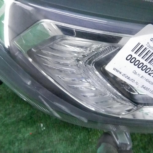 Фара правая Toyota RAV4 5 XA50 (2018-н.в.) LED