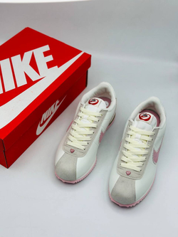 Kроссовки Nike Cortez