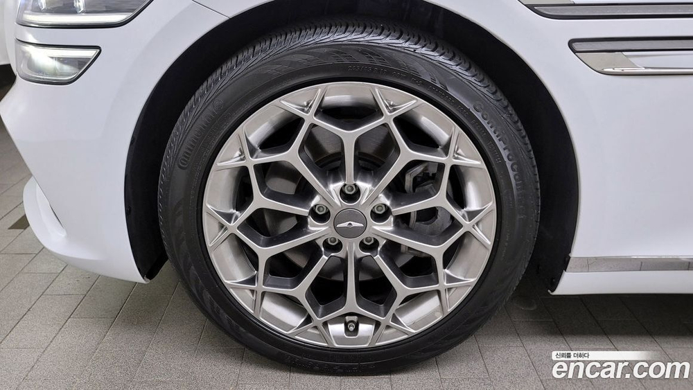 Genesis G80 (RG3) Бензин 2.5 Turbo AWD (06.2020)
