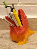 Подставка для карандашей голодный Динозаврик, рандомный цвет