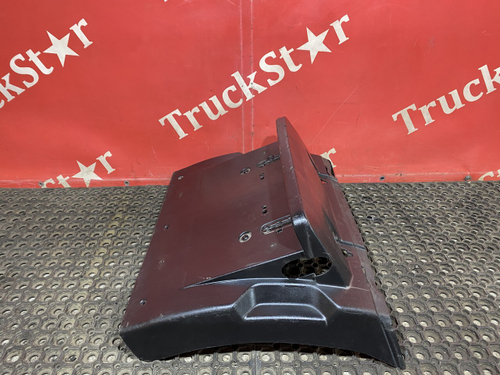 Крыло заднее задняя часть 2020г