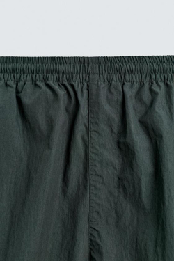 ZARA БРЮКИ-ДЖОГГЕРЫ ИЗ ВЫСОКОТЕХНОЛОГИЧНОЙ ТКАНИ С КОНТРАСТНЫМИ ДЕТАЛЯМИ, ЗЕЛЕНЫЙ