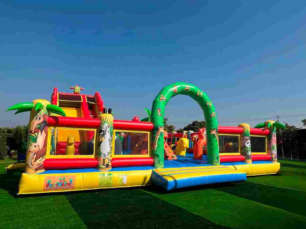 Коммерческий надувной батут «Гранд-саванна 2», 17х10х9 м