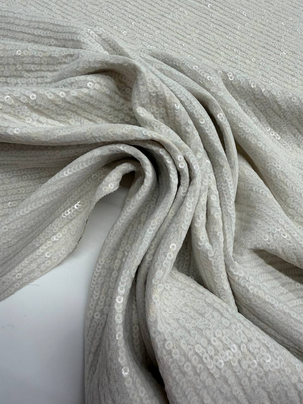 Сетка п/э с пайетками айвори