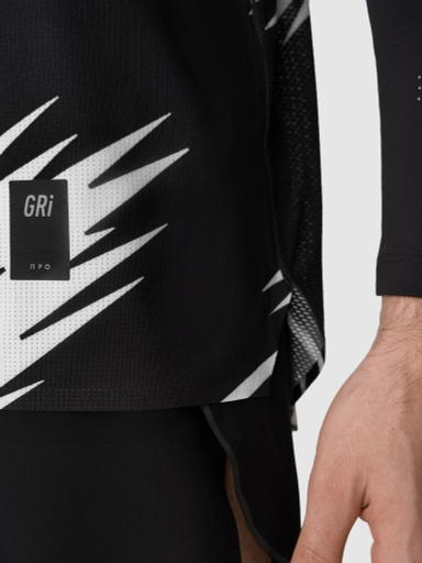 Майка мужская Про 3.0 черно-белая