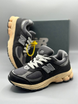 Детские кроссовки New Balance 2002
