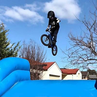 Надувная подушка «AirSide» для байк-трюков и прыжков, 9×4×1,5 м