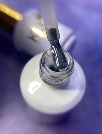 KLIO MILK TOP ДЛЯ ГЕЛЬ ЛАКА С ЛИПКИМ СЛОЕМ 15 мл