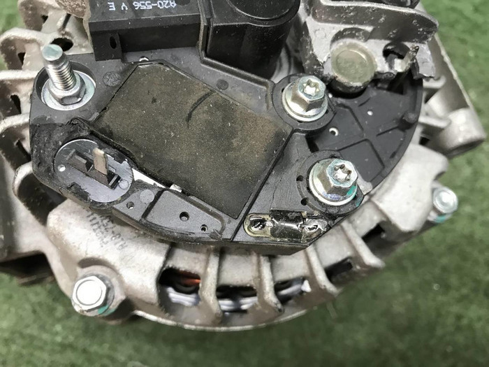 Генератор 150А Lada Vesta (2015-н.в.)