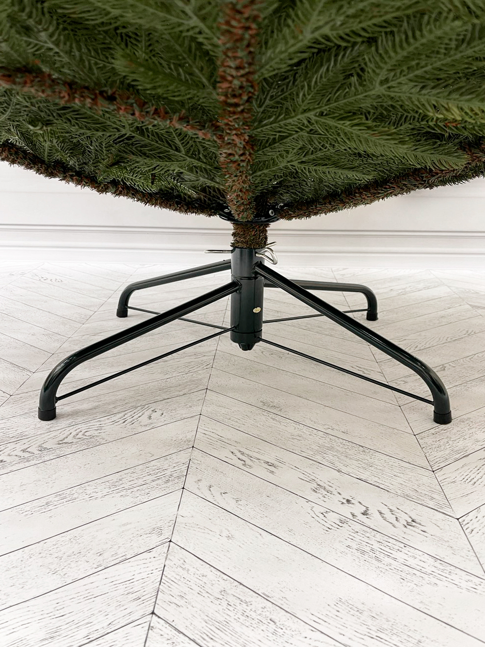 Ель TreeDeLuxe Камчатская премиум 100% литая 230см зеленая