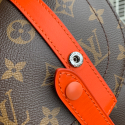 Louis Vuitton Christopher MM